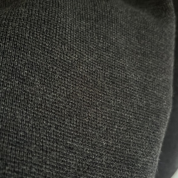 Eileen Fisher 100% Merino Wool Button Cardigan Round Hem - Picture 6 of 12